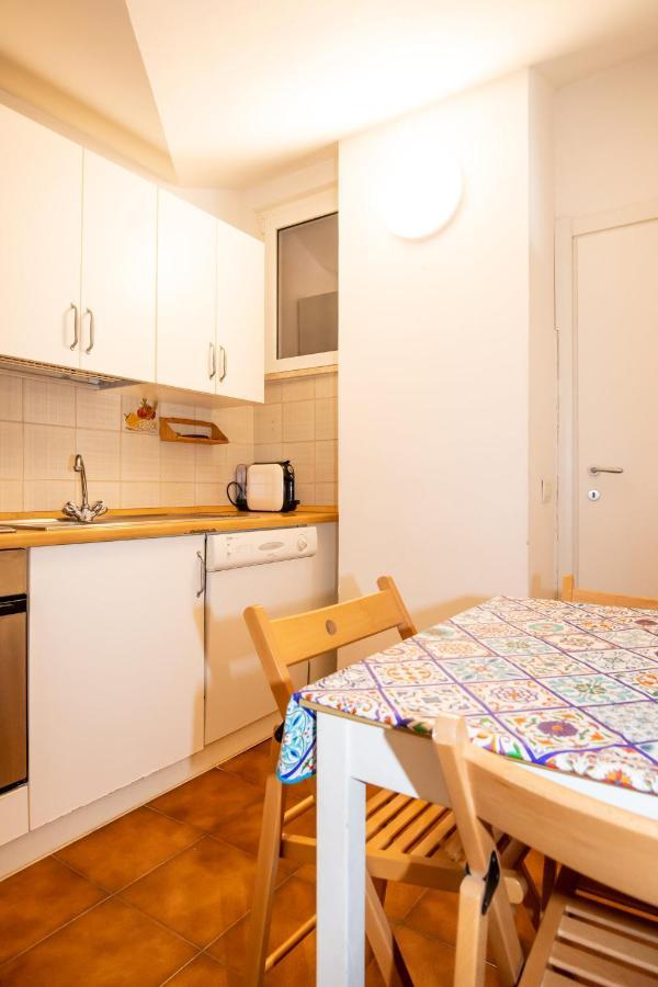 Casa Alejandro Apartment วาราซเซ ภายนอก รูปภาพ